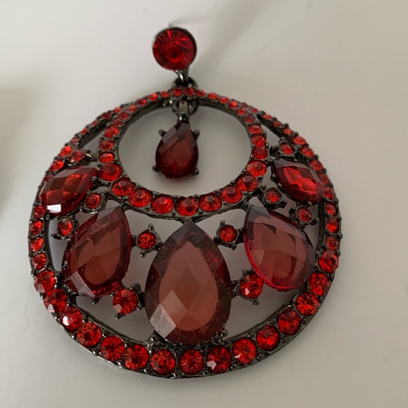 Vintage Red Jeweled Hoop Earrings Drop Rhinestones Stud Top Pierced Ears - Picture 7 of 15